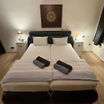 Marstall Apartmenthaus 3*