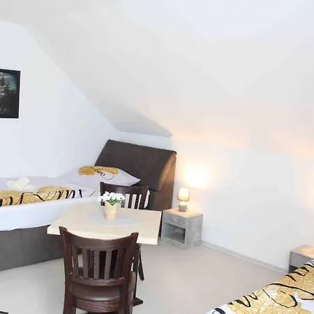 Guest house Marstall Apartmenthaus 3*